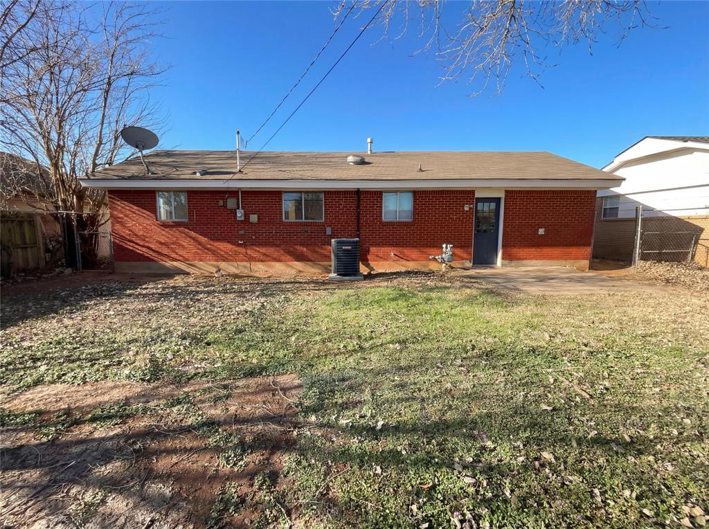 Homes for sale in Moore, OK | 732 N Janeway Ave, Moore, OK 73160 | MLS# 1216754