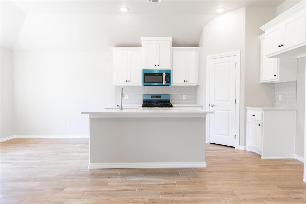 3rd image of 9208 Nw 119Th St, Yukon, OK 73099 | MLS# 1217027