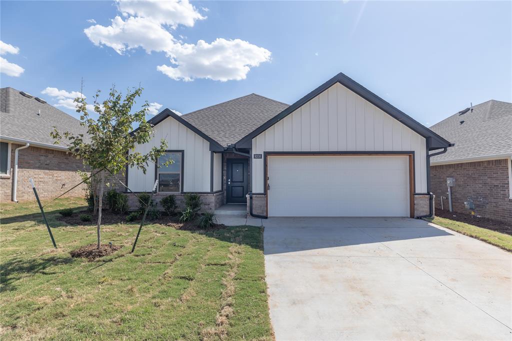 2nd image of 9208 Nw 119th St, Yukon, OK 73099 | MLS# 1217027
