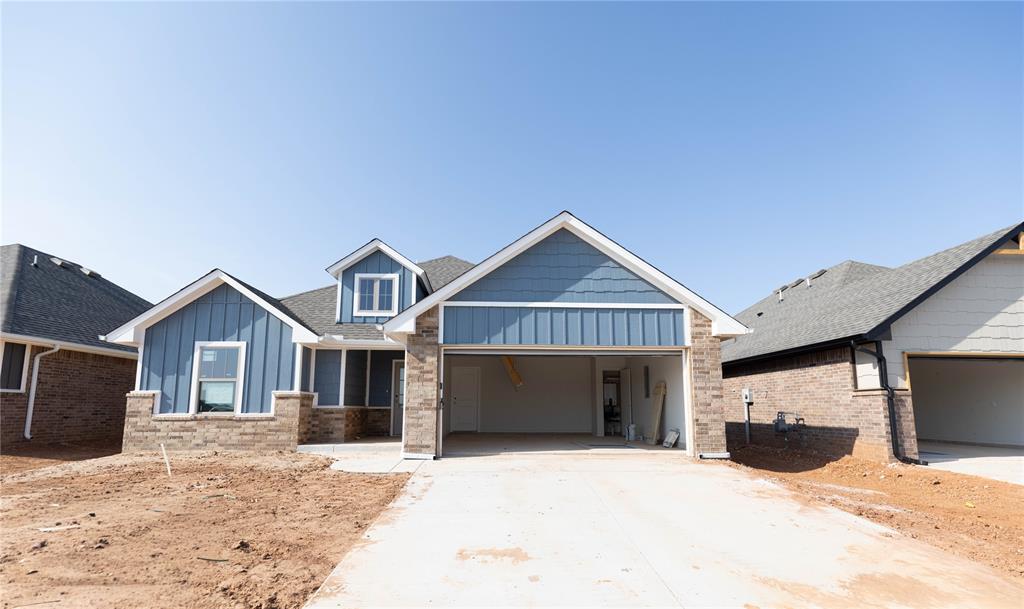 2nd image of 9216 Nw 119th St, Yukon, OK 73099 | MLS# 1217120