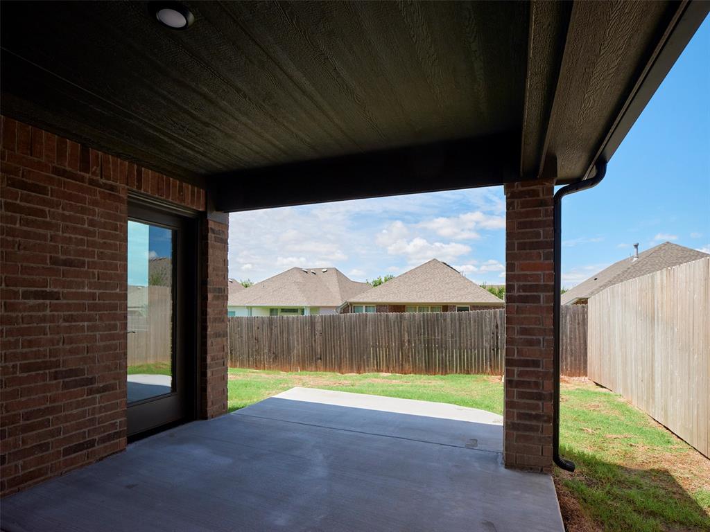 4th image of 16305 Dakota Dr, Oklahoma City, OK 73170 | MLS# 1217401