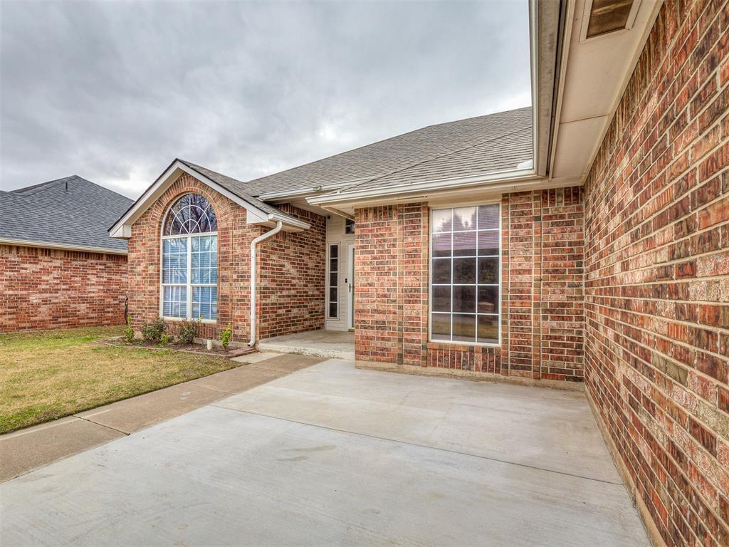 Homes for sale in Yukon, OK | 11712 Sw 7Th St, Yukon, OK 73099 | MLS# 1217837