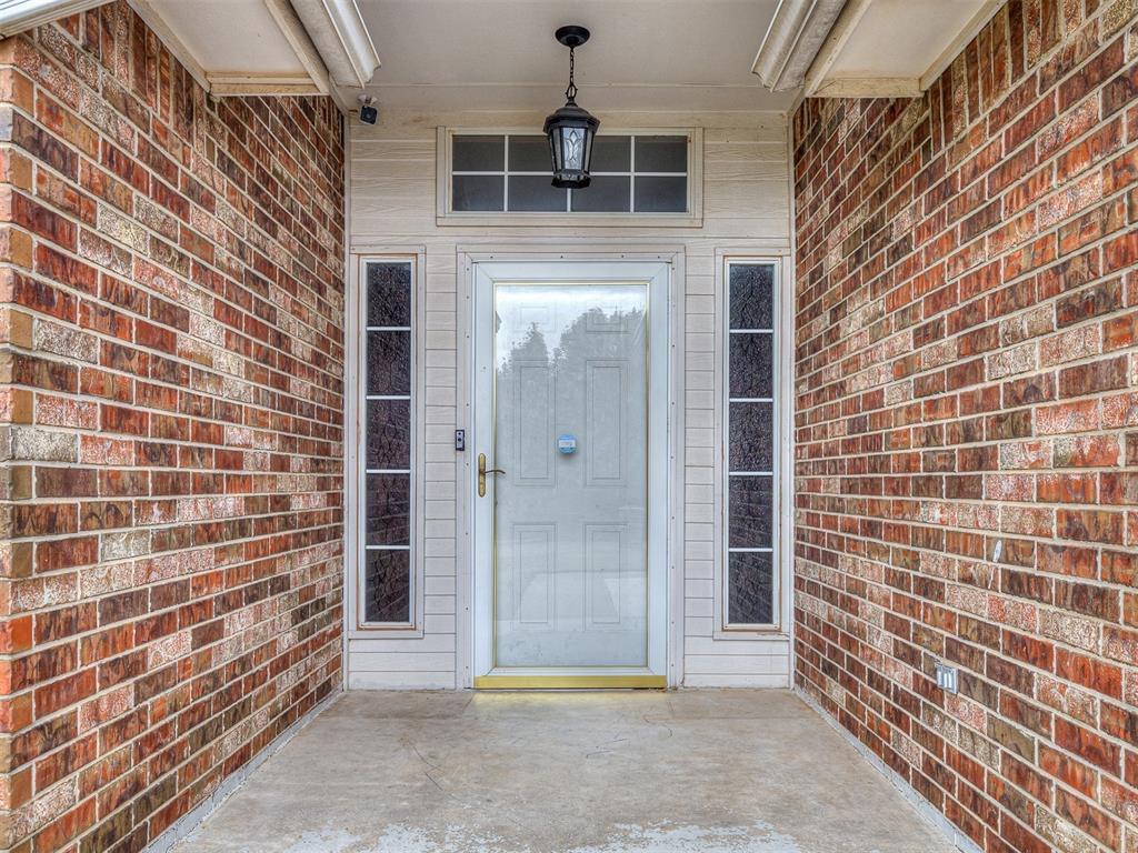 Homes for sale in Yukon, OK | 11712 Sw 7Th St, Yukon, OK 73099 | MLS# 1217837