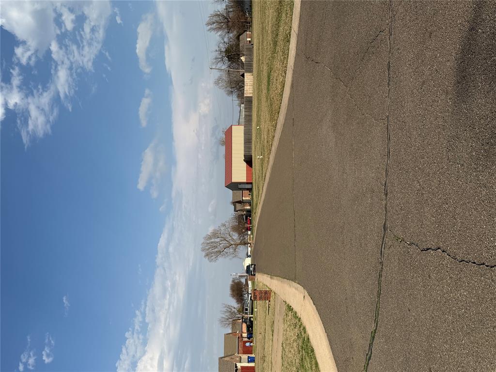 Homes for sale in Crescent, OK | 107 Dogwood, Crescent, OK 73028 | MLS# 1217888