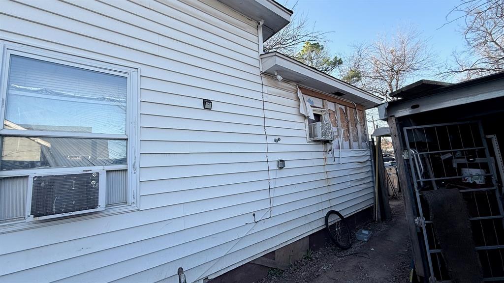 Homes for sale in Chickasha, OK | 1418 W Dakota Ave, Chickasha, OK 73018 | MLS# 1220036