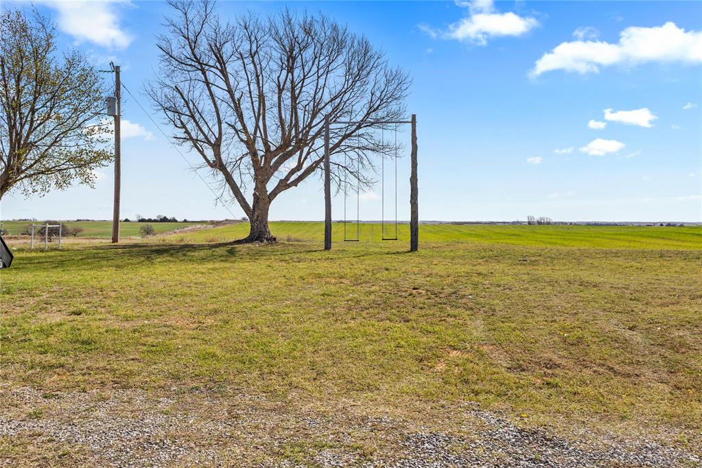 Homes for sale in Lookeba, OK | 18115 N County Road 2530 Road, Lookeba, OK 73053 | MLS# 1220179