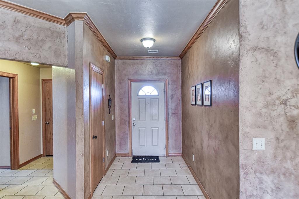 Homes for sale in Tuttle, OK | 10 Westend Ct, Tuttle, OK 73089 | MLS# 1220221