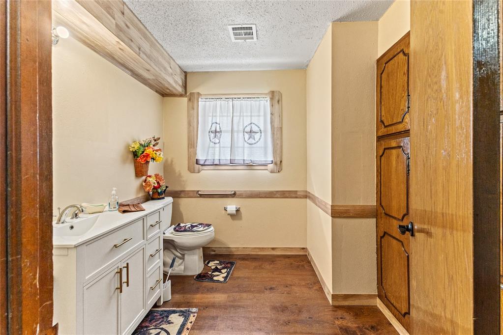 Homes for sale in Lookeba, OK | 18115 N 2530 St, Lookeba, OK 73053 | MLS# 1220262