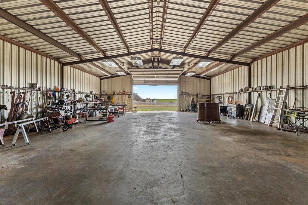 Homes for sale in Lookeba, OK | 18115 N 2530 St, Lookeba, OK 73053 | MLS# 1220262