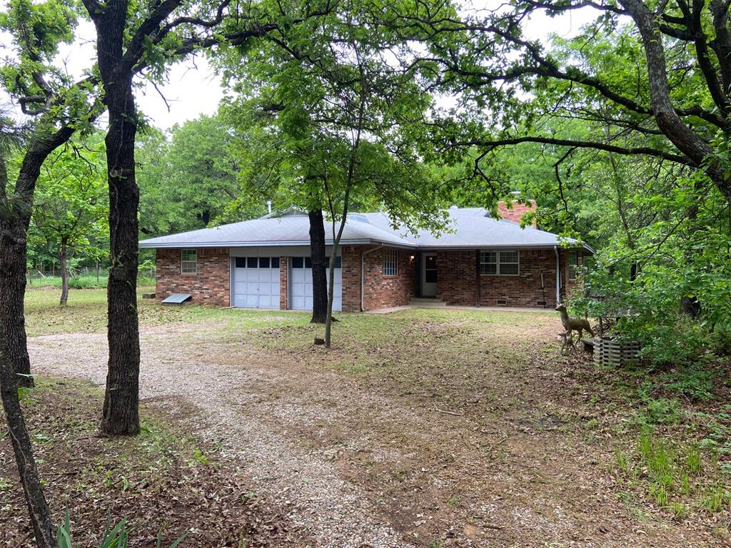 Homes for sale in Mc Loud, OK | 2 W Lakewood Dr, Mc Loud, OK 74851 | MLS# 1223796