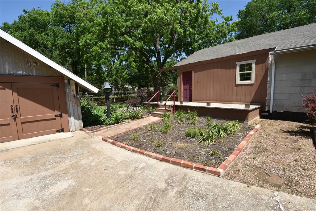 Homes for sale in Maud, OK | 518 W Main St, Maud, OK 74854 | MLS# 1224674