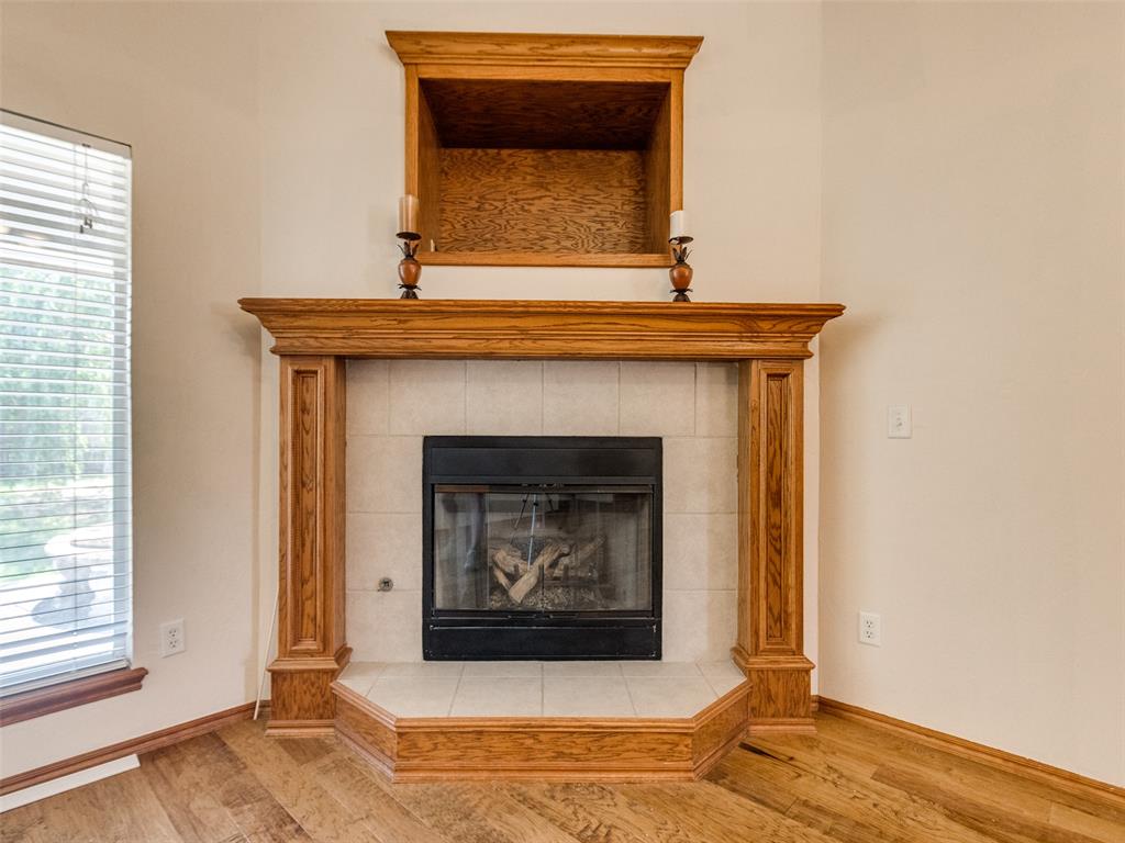 4th image of 10320 Queensbury Dr, Yukon, OK 73099 | MLS# 1225320