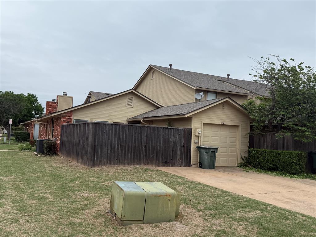 2nd image of 1113 Sequoyah St #F, Edmond, OK 73003 | MLS# 1226485