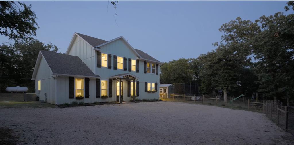 2nd image of 9025 E Charter Oak Rd, Guthrie, OK 73044 | MLS# 1226808