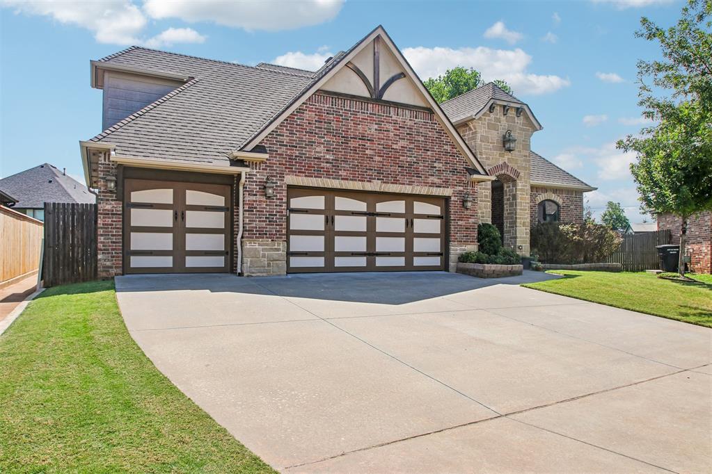 3rd image of 1314 Ladera Cir, Moore, OK 73160 | MLS# 1228032
