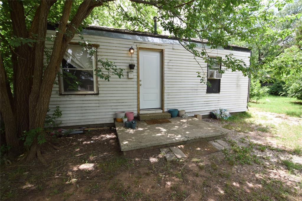 Homes for sale in Moore, OK | 220 Ne 1St St, Moore, OK 73160 | MLS# 1228986