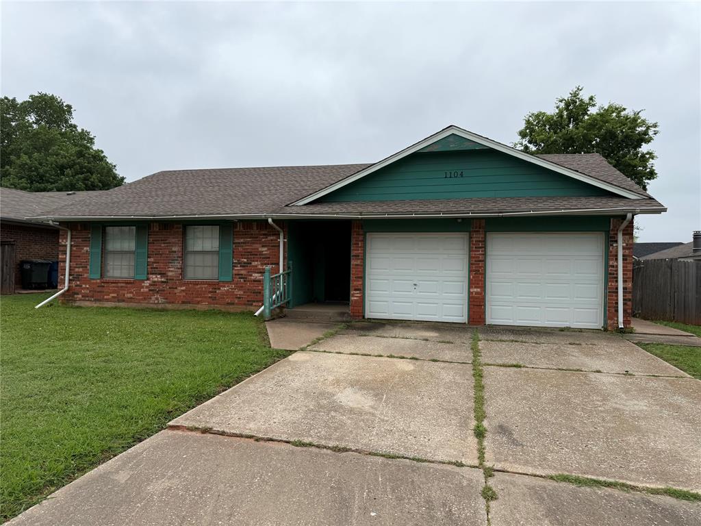 Homes for sale in Edmond, OK | 1104 Juno Cir, Edmond, OK 73003 | MLS# 1230953