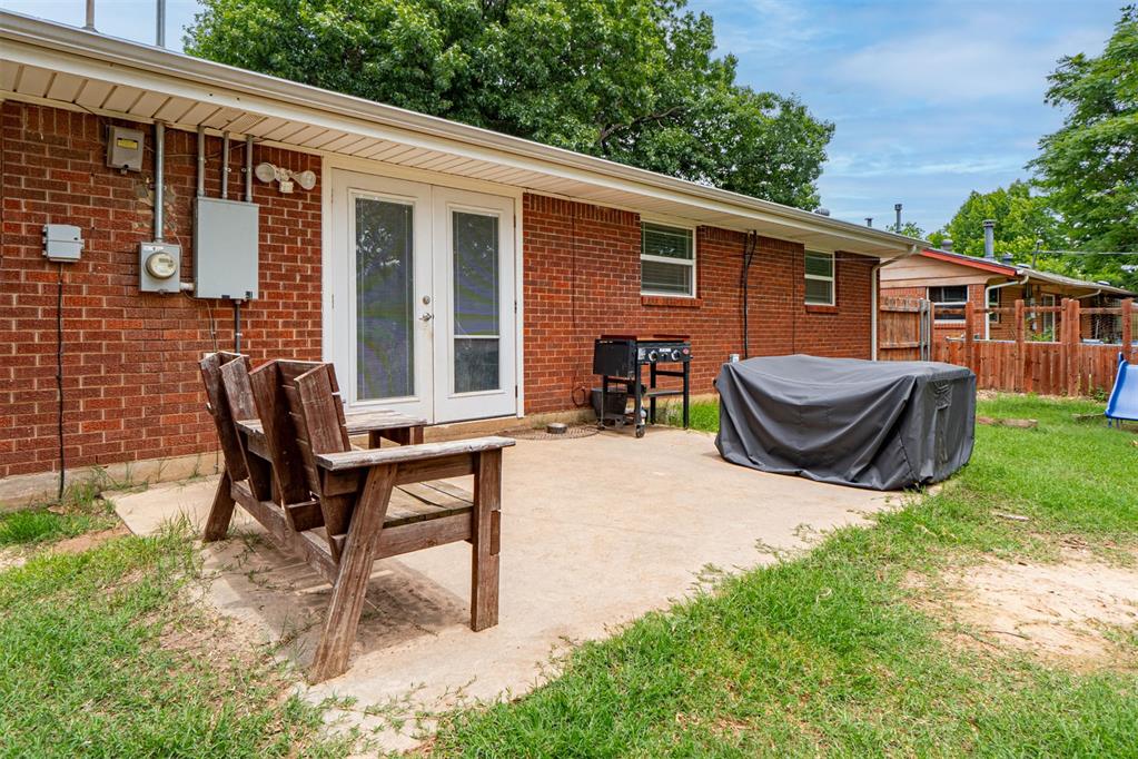 Homes for sale in Norman, OK | 1702 Vine St, Norman, OK 73072 | MLS# 1232006