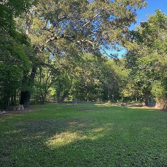 1st image of 901 Dierks St, Broken Bow, OK 74728 | MLS# 1232096