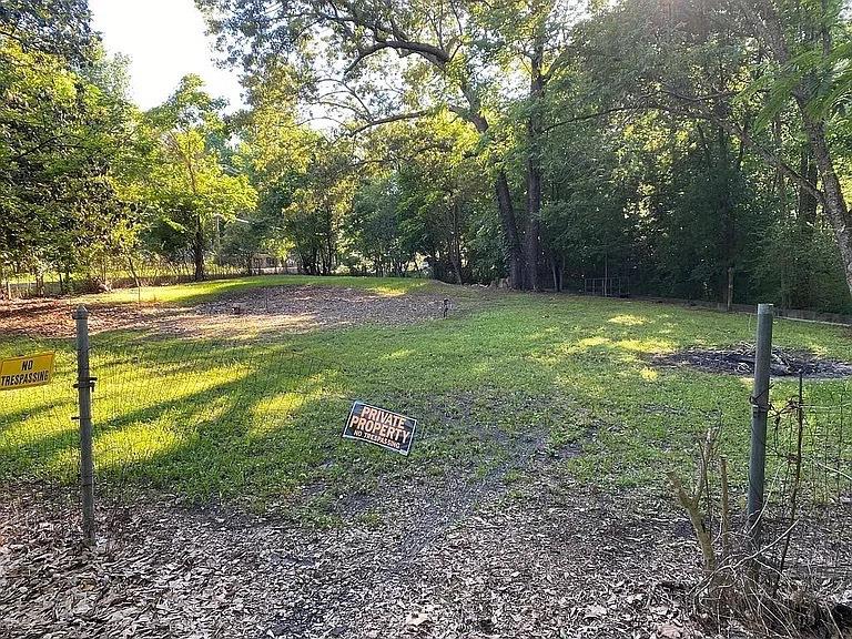2nd image of 901 Dierks St, Broken Bow, OK 74728 | MLS# 1232096