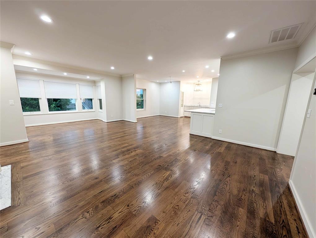 Photo 4 of Condominium at 1114 Sherwood Ln #B1, Nichols Hills, OK 73116 | MLS# 1232224 | | Sold on 2026-07-13