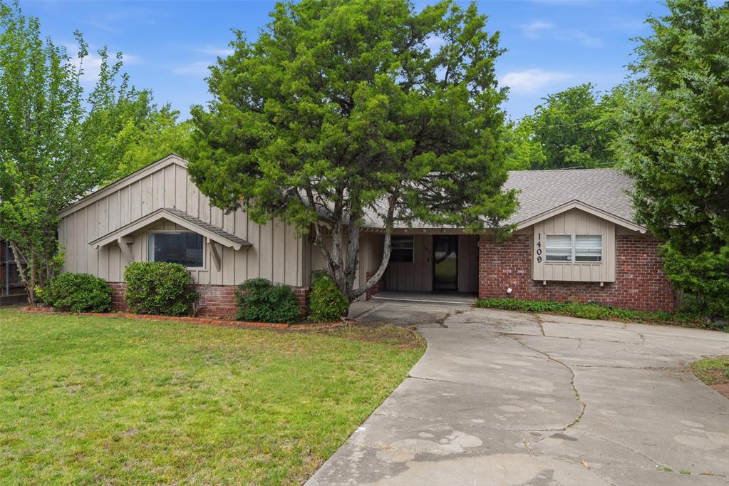 Homes for sale in Nichols Hills, OK | 1409 Nw 63rd Rd, Nichols Hills, OK 73116 | MLS# 1232254