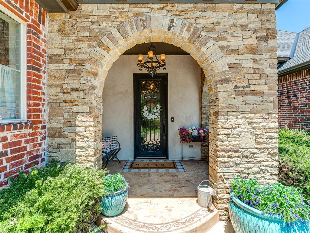 2nd image of 2709 Stetson Dr, Edmond, OK 73034 | MLS# 1232399