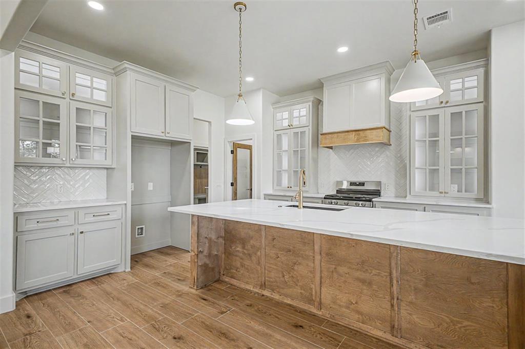 4th image of 3072 Road Runner Ct, Guthrie, OK 73044 | MLS# 1232540