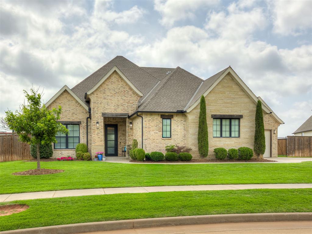 Homes for sale in Yukon, OK | 2312 Stone Mill Ct, Yukon, OK 73099 | MLS# 1232597
