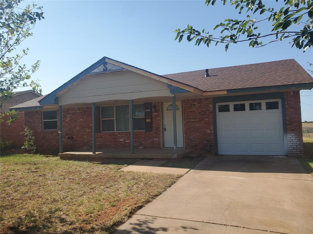 2nd image of 204 Denise Dr, Burns Flat, OK 73647 | MLS# 1232673