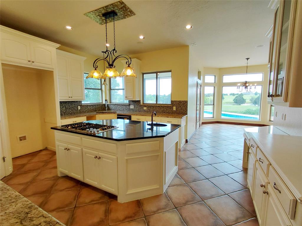 3rd image of 19615 Sportsman Rd, Edmond, OK 73012 | MLS# 1232864