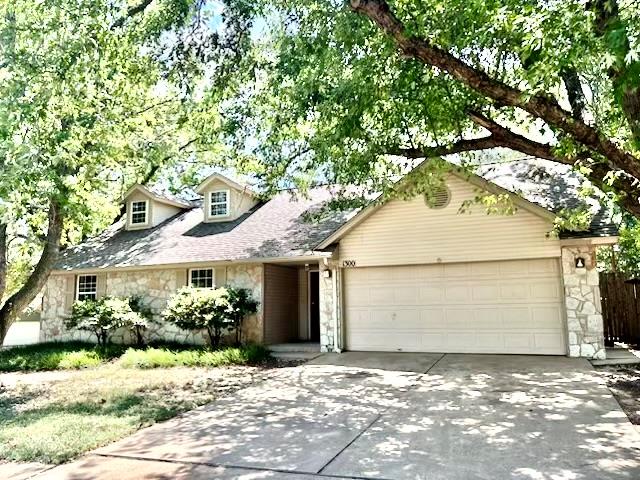 1st image of 1300 Nw 184th St, Edmond, OK 73012 | MLS# 1235940
