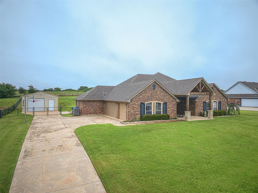 Homes for sale in Guthrie, OK | 6640 Mint Julep Ln, Guthrie, OK 73044 | MLS# 1235987