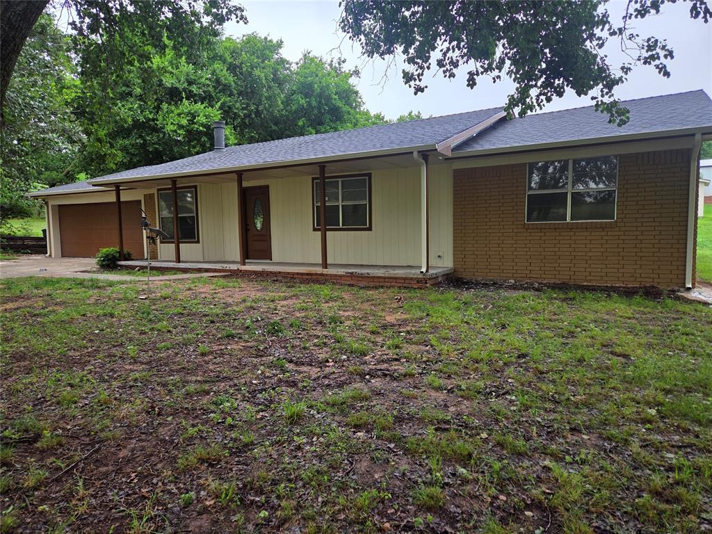 Photo 2 of Single family home for sale at 2707 W Royal Oaks Rd, Pauls Valley, OK 73075 | MLS# 1236007 | Listing updated on 2026-09-01