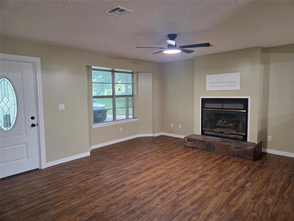 Photo 5 of Single family home for sale at 2707 W Royal Oaks Rd, Pauls Valley, OK 73075 | MLS# 1236007 | Listing updated on 2026-09-01