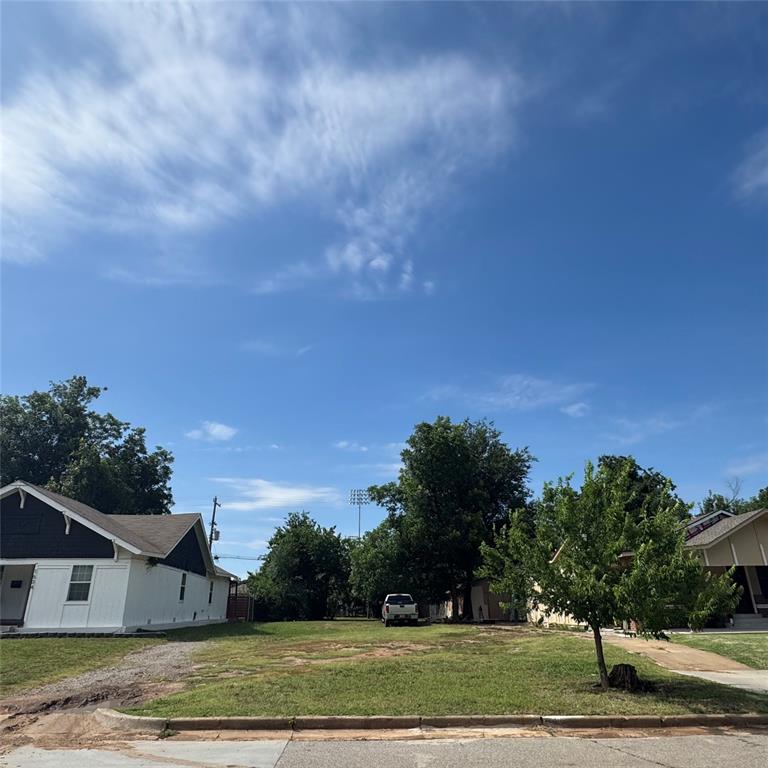 1st image of 1608 Nw 29th St, Oklahoma City, OK 73106 | MLS# 1236962