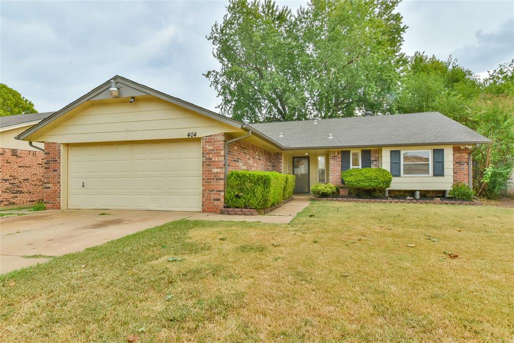 1st image of 404 S Bouziden Dr, Moore, OK 73160 | MLS# 1237312