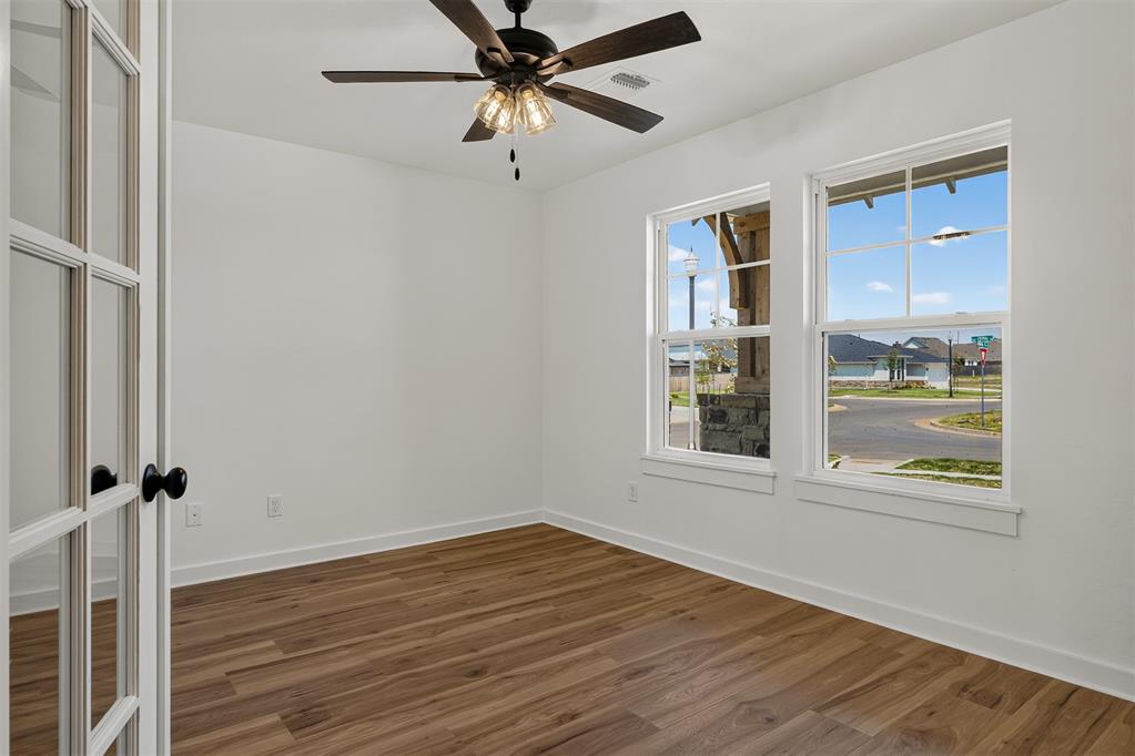 5th image of 1424 Sw 159Th St, Oklahoma City, OK 73170 | MLS# 1237483