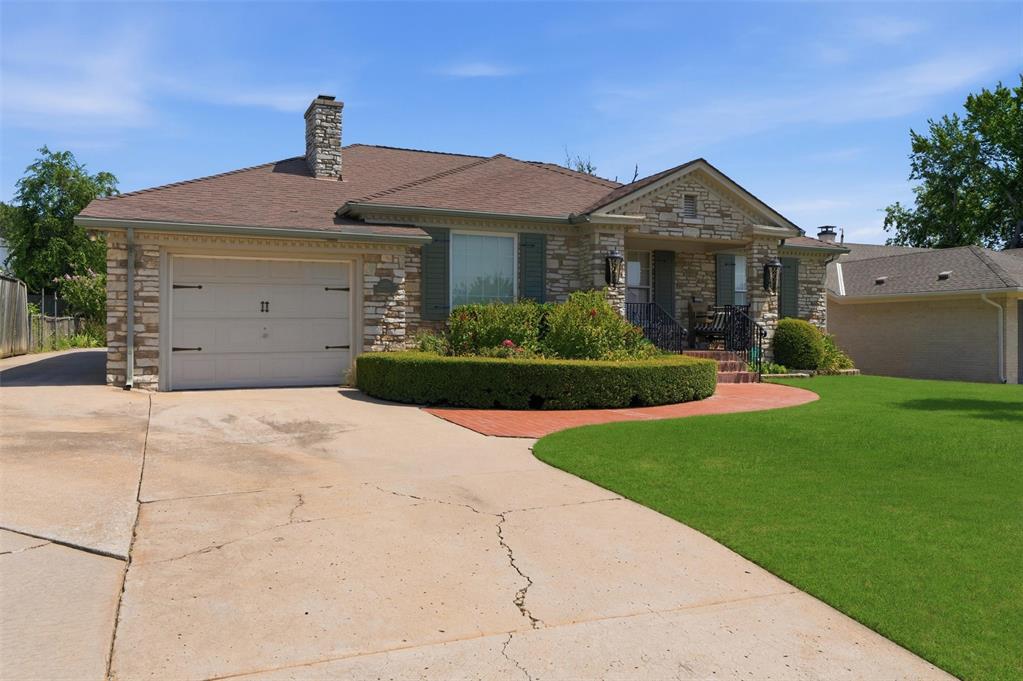 Homes for sale in Nichols Hills, OK | 1205 Marlboro Ln, Nichols Hills, OK 73116 | MLS# 1238766