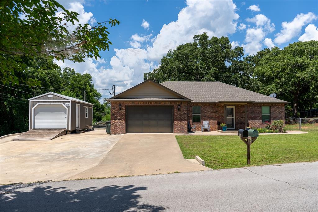 Homes for sale in Bristow, OK | 407 E Carlos Ave, Bristow, OK 74010 | MLS# 1238941