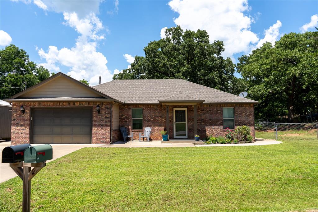 Homes for sale in Bristow, OK | 407 E Carlos Ave, Bristow, OK 74010 | MLS# 1238941