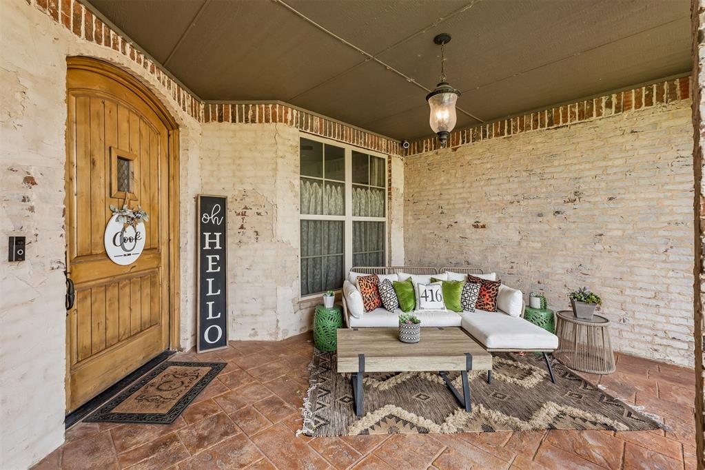 3rd image of 416 Oak Summit Rd, Edmond, OK 73025 | MLS# 1239025