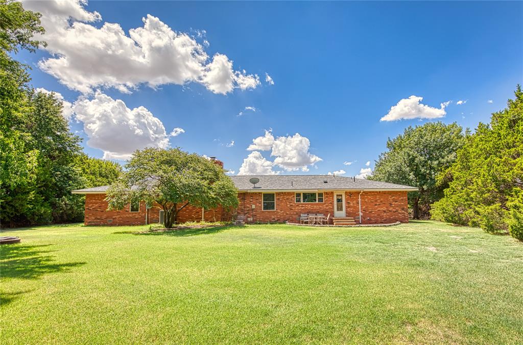 3rd image of 46864 Us Hwy 270 Hwy, Seiling, OK 73853 | MLS# 1239491