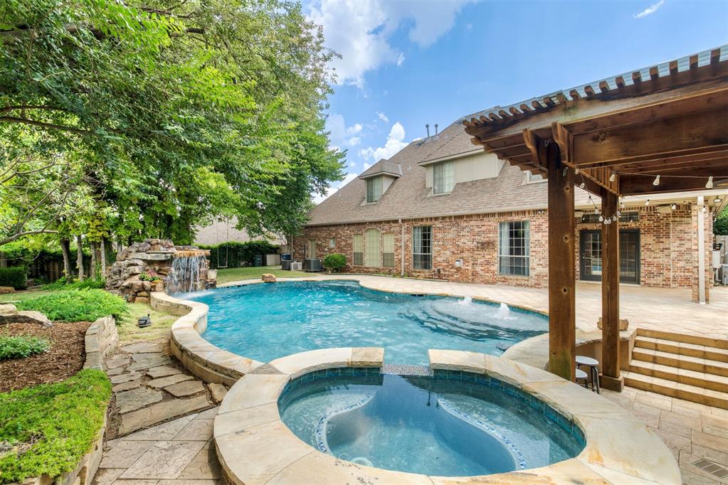3rd image of 3317 S Beacon Hill St, Edmond, OK 73034 | MLS# 1239505