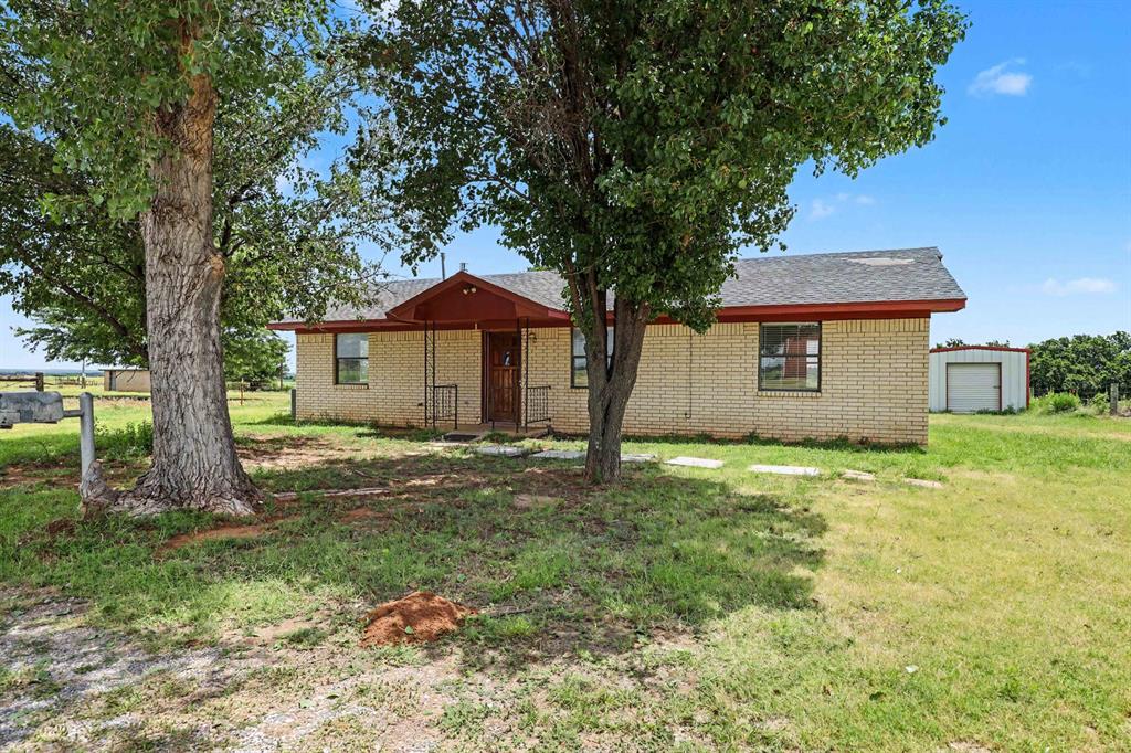 Homes for sale in Anadarko, OK | 1719 E Orme Ln, Anadarko, OK 73005 | MLS# 1239656