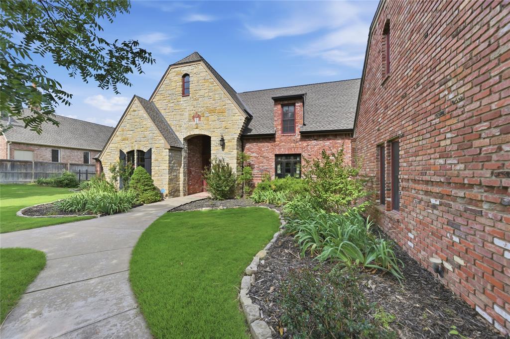 4th image of 3740 Redmont Tr, Edmond, OK 73034 | MLS# 1239670