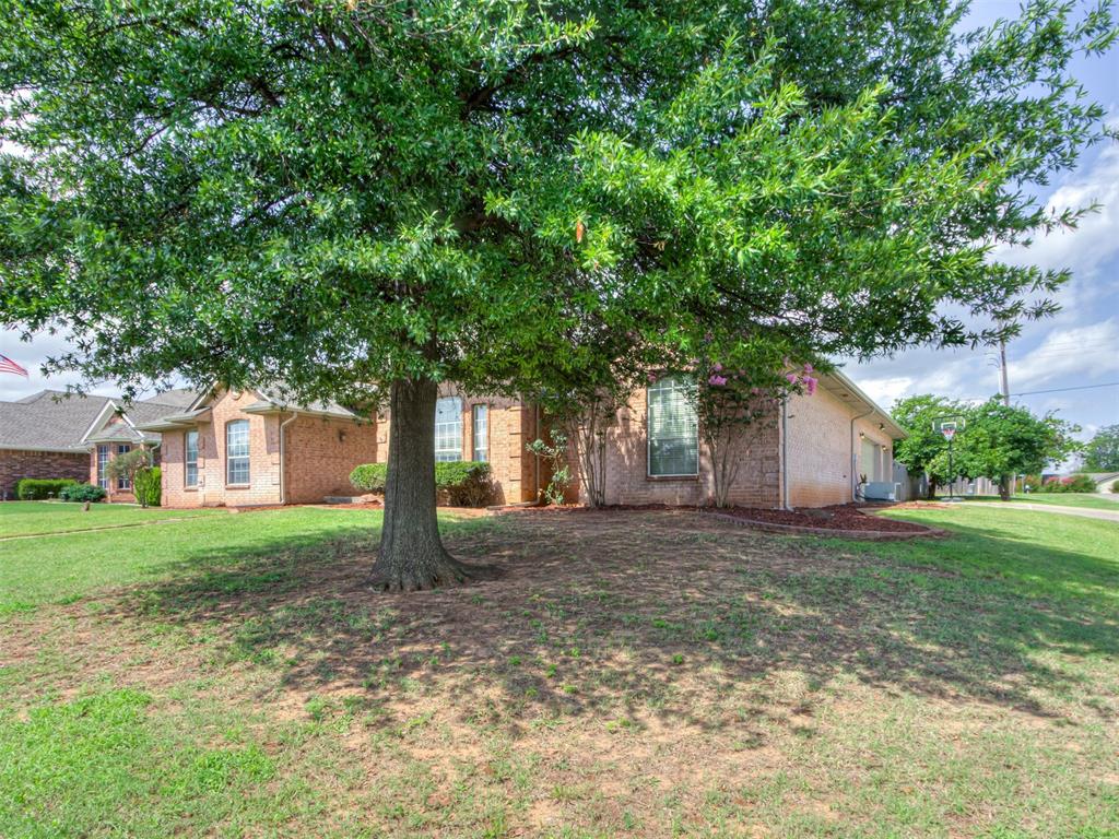 3rd image of 4201 Ranch Dr, Edmond, OK 73013 | MLS# 1239674
