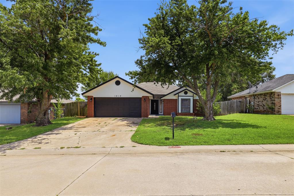 Homes for sale in Choctaw, OK | 1812 Cimarron Trl, Choctaw, OK 73020 | MLS# 1239749