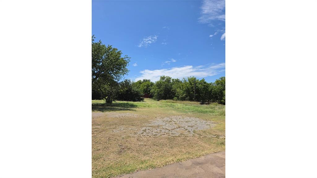 Homes for sale in Apache, OK | 9086 State Ok 19 Hwy, Apache, OK 73006 | MLS# 1239790