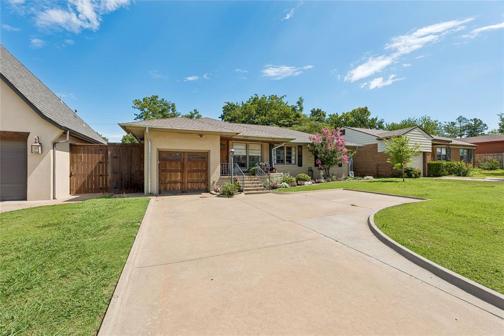 Homes for sale in Oklahoma City, OK | 1105 Bedford Dr, Oklahoma City, OK 73116 | MLS# 1239814